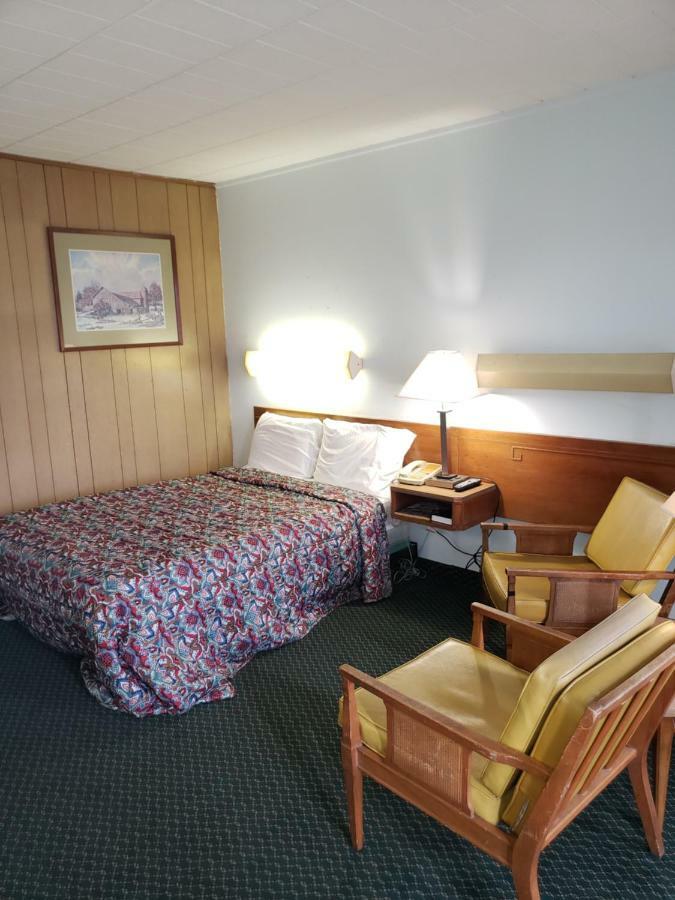 Budget Inn Horseheads Exterior photo